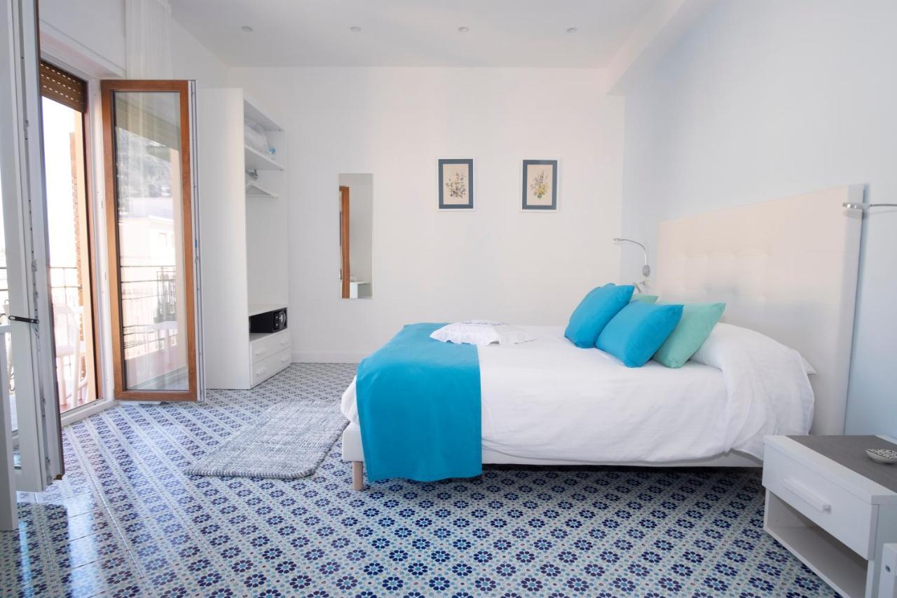 Domus Sole Bed & Breakfast Sorrento Exterior photo